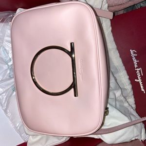 ferragamo cross body bag